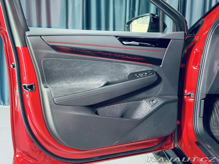 Volkswagen ID.7 GTX*4M*ZÁRUKA*TAŽNÉ*HEADU 2025