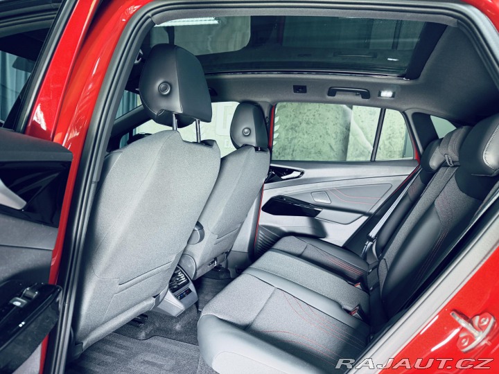 Volkswagen ID.4 GTX*4M*TAŽNÉ*360*ZÁRUKA*P 2025