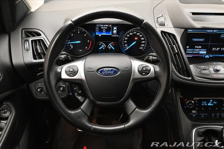 Ford Kuga 2,0 TDCi 110kW Tažné Záru 2015
