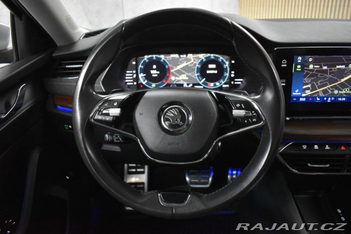 Škoda Octavia SCOUT 2.0 TSI 4x4*TAŽNÉ*D 2023