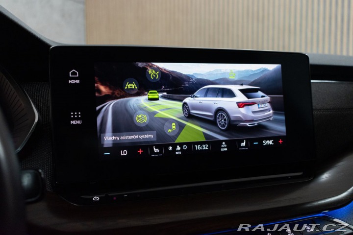 Škoda Octavia SCOUT 2.0 TSI 4x4*TAŽNÉ*D 2023
