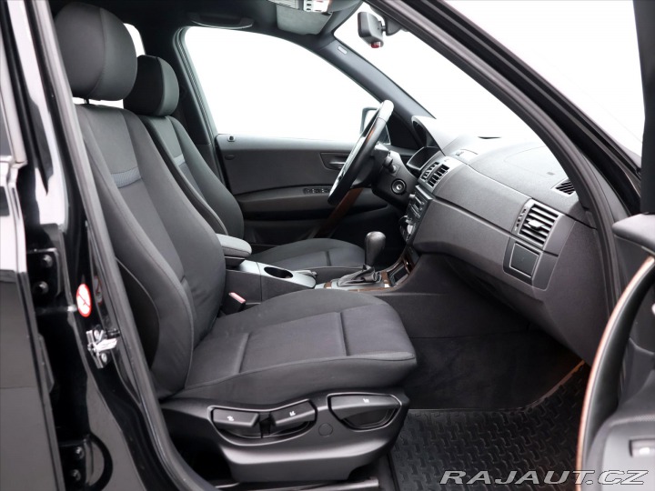 BMW X3 2,5 R6 141KW CZ Aut. 4x4 2004