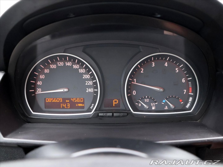 BMW X3 2,5 R6 141KW CZ Aut. 4x4 2004