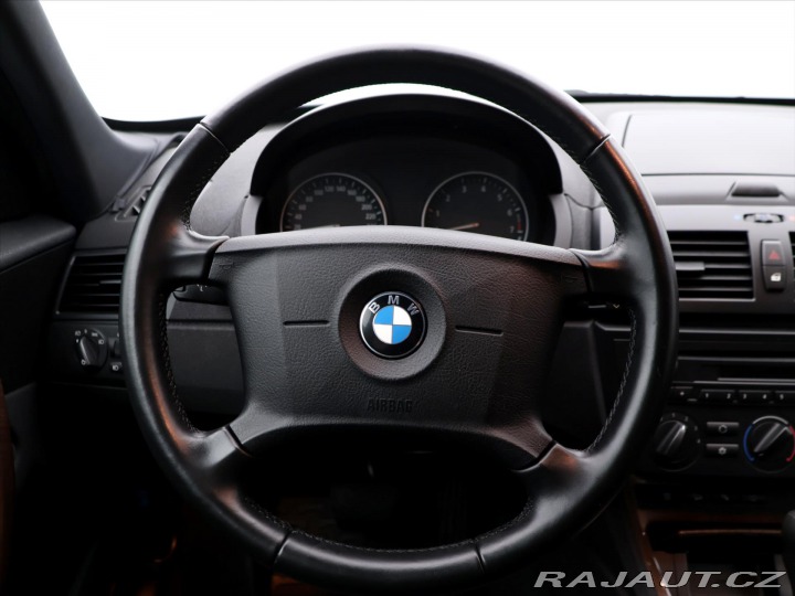 BMW X3 2,5 R6 141KW CZ Aut. 4x4 2004
