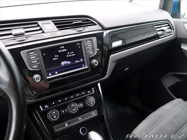 Volkswagen Touran 1,4 TSI 110 kW DSG Highli 2017