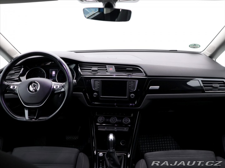 Volkswagen Touran 1,4 TSI 110 kW DSG Highli 2017