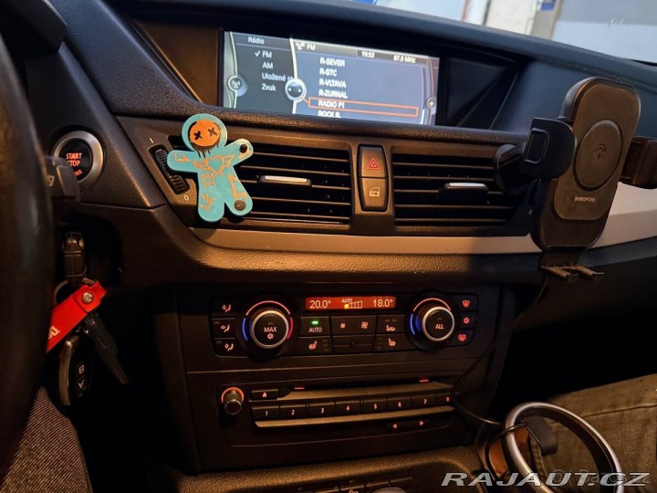 BMW X1 2,0 e84 2010