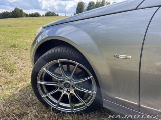 Mercedes-Benz C C350 CDI V6 17Okw r.v.201 2010