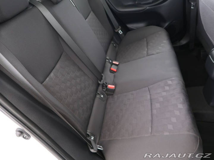 Toyota Yaris 1.5,Hybrid,e-CVT,Comfort, 2026