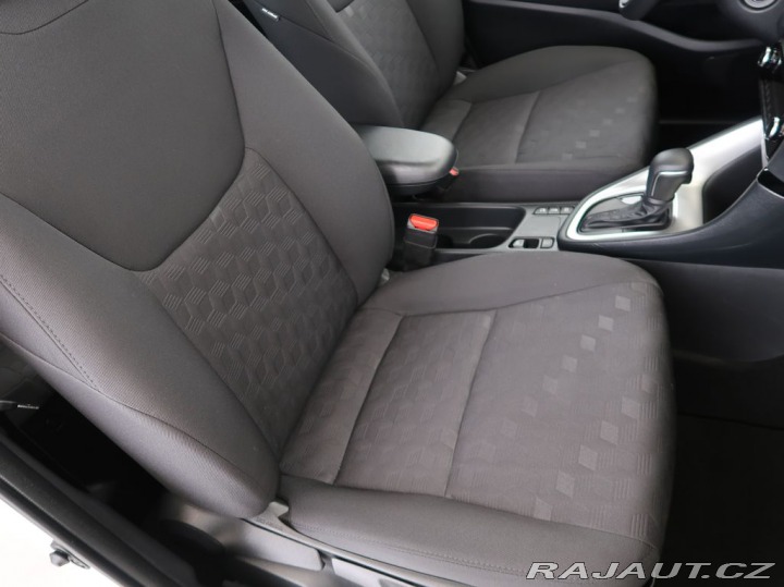 Toyota Yaris 1.5,Hybrid,e-CVT,Comfort, 2026