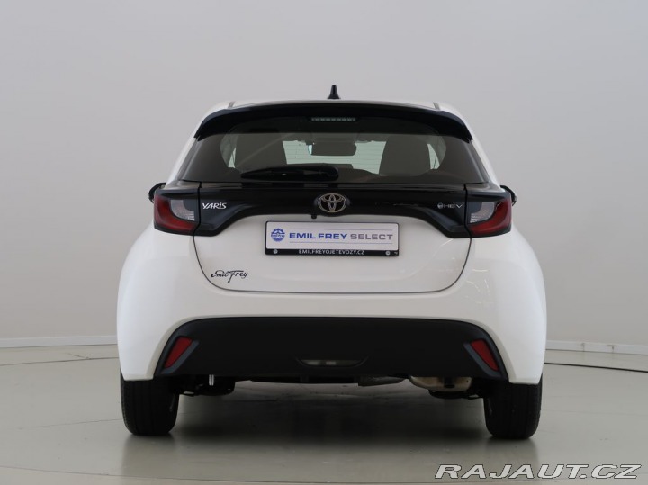Toyota Yaris 1.5,Hybrid,e-CVT,Comfort, 2026