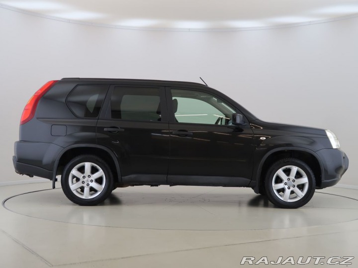 Nissan Ostatní modely 2.0DCi,110KW,4X4,Tažné,CZ 2007