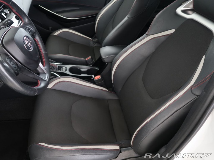 Toyota Corolla 2.0Hybrid,CZ,1Maj,GR-Spor 2023