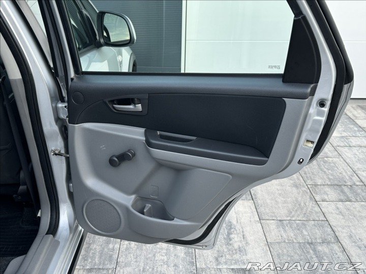 Suzuki SX4 1,9 DDiS 120PS  Outdoor L 2008