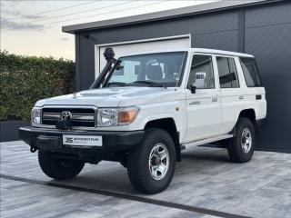 Toyota Land Cruiser 4,2 D 130PS  HZJ76 LX 4x4