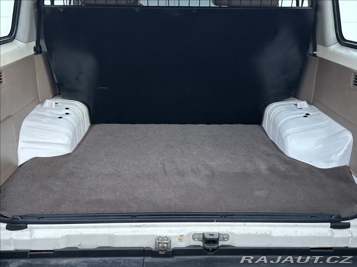 Toyota Land Cruiser 4,2 D 130PS HZJ76 LX 4x4 2013