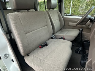 Toyota Land Cruiser 4,2 D 130PS HZJ76 LX 4x4 2013