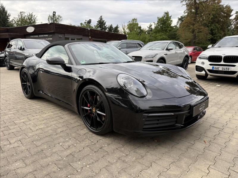 Porsche 911 992 Carrera S Sport chron