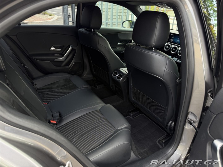 Porsche 911 992 Carrera S Sport chron 2019