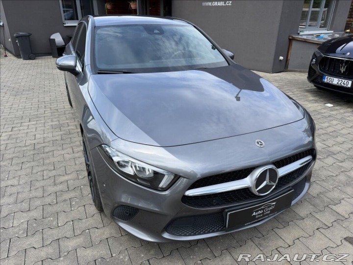 Mercedes-Benz A 2,0 180d 2021