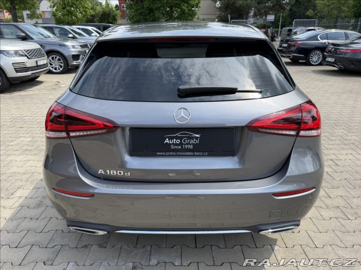 Mercedes-Benz A 2,0 180d 2021
