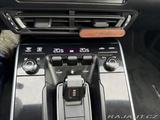 Porsche 911 992 Carrera S Sport chron 2019