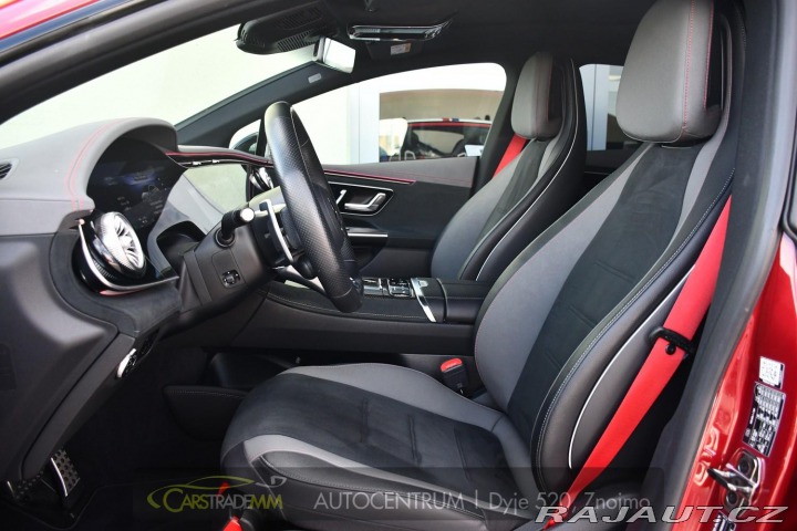 Mercedes-Benz EQE 43AMG HUD 1M PANO REZERVA 2024
