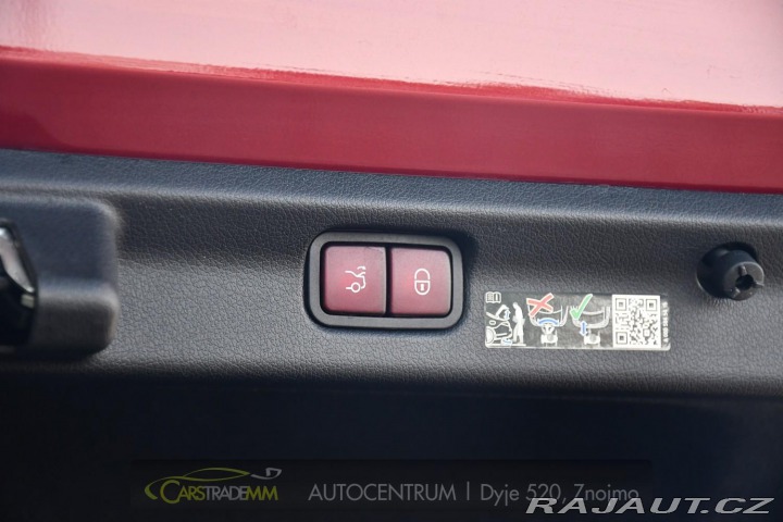 Mercedes-Benz EQE 43AMG HUD 1M PANO REZERVA 2024