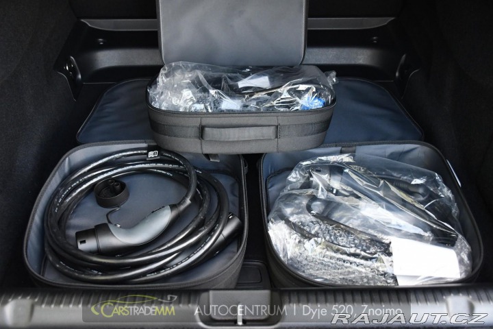 Mercedes-Benz EQE 43AMG HUD 1M PANORAMA 2024