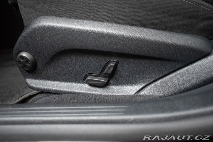 Mercedes-Benz E E 220d AVANTGARDE*DPH*ČR* 2021