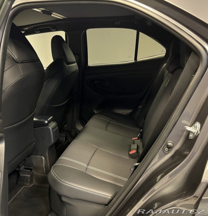 Toyota Yaris Cross 1.5 Hybrid AT EXECUTIVE T 2026