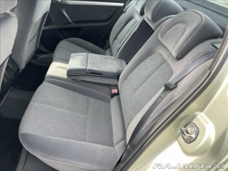 Peugeot 407 2,0 Hdi 100kw ESP Tempoma 2005