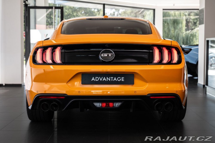 Ford Mustang 5.0 V8 GT Fastback 1.maji 2018