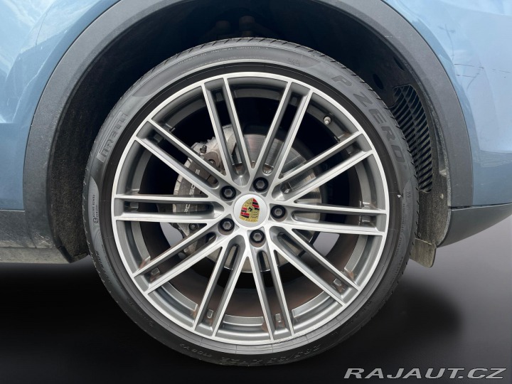 Porsche Cayenne  2018