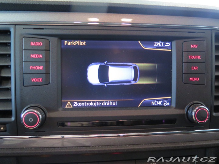 Seat Leon 2.0TDI FR,klima,navi,serv 2015