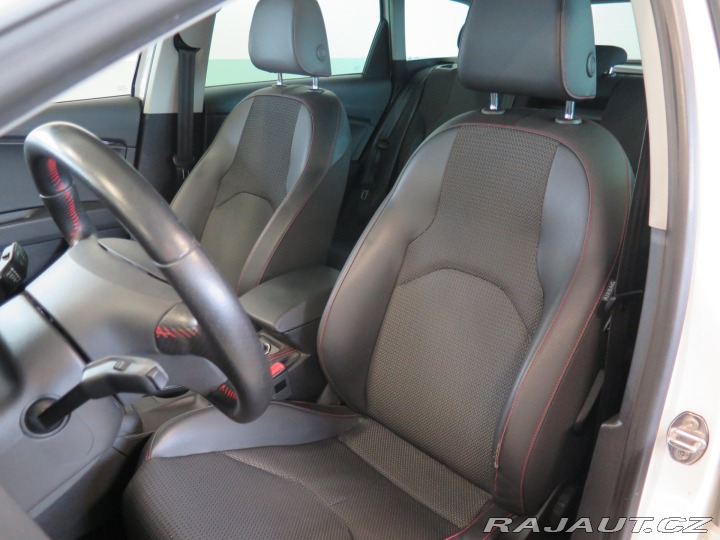 Seat Leon 2.0TDI FR,klima,navi,serv 2015