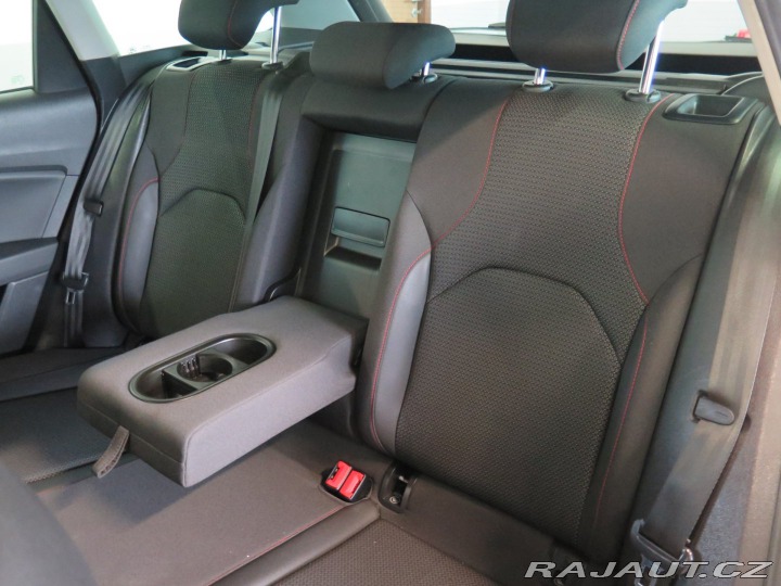 Seat Leon 2.0TDI FR,klima,navi,serv 2015