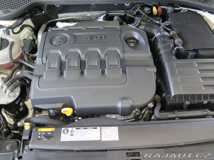 Seat Leon 2.0TDI FR,klima,navi,serv 2015