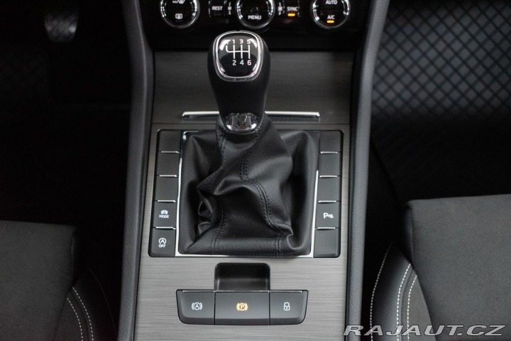 Škoda Superb 2.0 TDI 110kW STYLE+*DPH* 2023