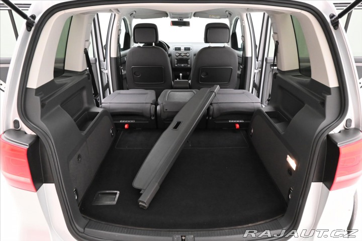 Volkswagen Touran 2,0 TDI 103 kW DSG Comfor 2015