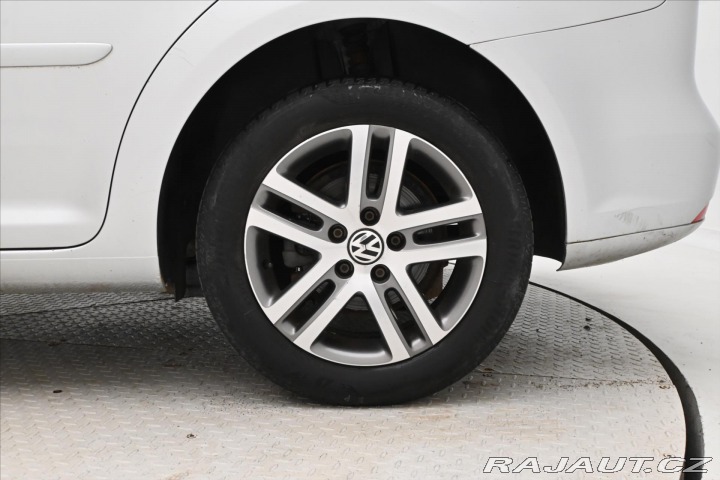 Volkswagen Touran 2,0 TDI 103 kW DSG Comfor 2015