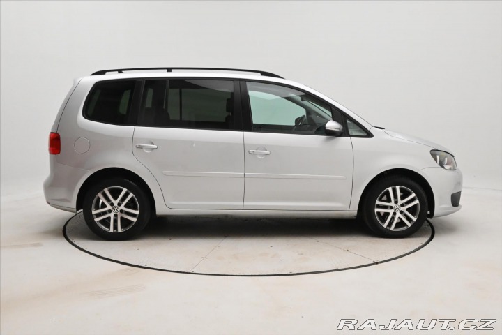 Volkswagen Touran 2,0 TDI 103 kW DSG Comfor 2015