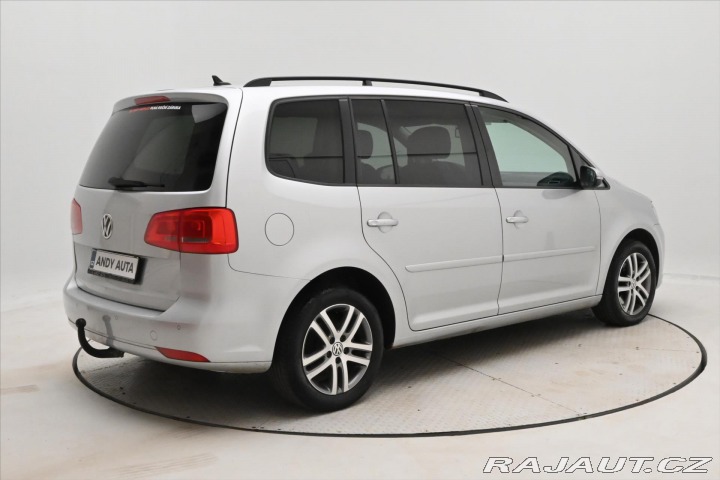 Volkswagen Touran 2,0 TDI 103 kW DSG Comfor 2015
