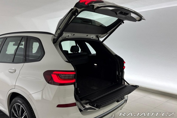 BMW X5 xDrive40i 2023