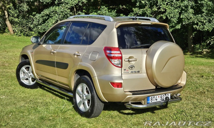 Toyota RAV4 2,0 4x4 LPG, 116 kW, KŮ 2009
