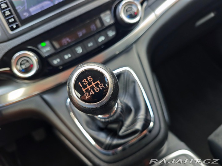 Honda CR-V 2.0 i-VTEC Elegance REZER 2015
