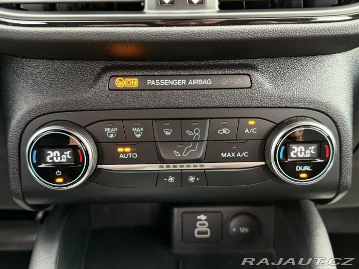 Ford Kuga 2,5 FHEV ST-Line Automat 2022