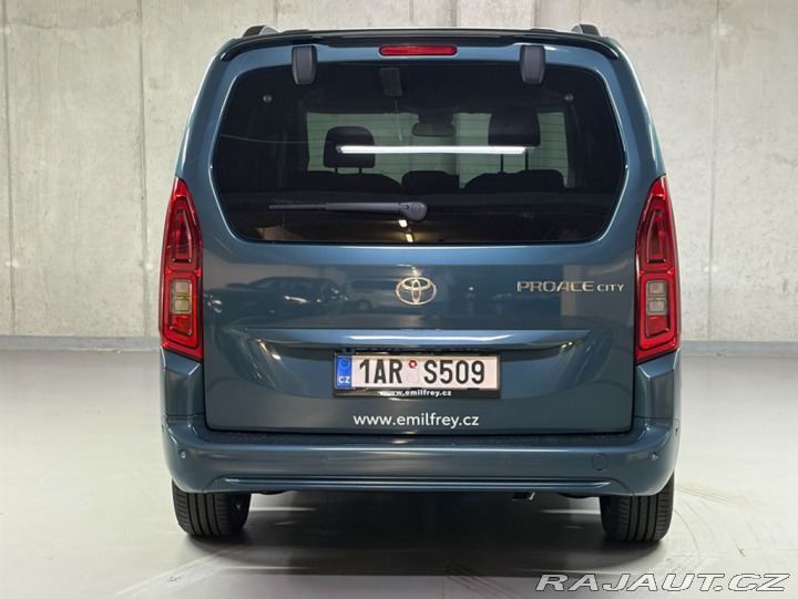 Toyota ProAce City Verso 1.5, D, AT, L2, VIP, 7 mí 2026