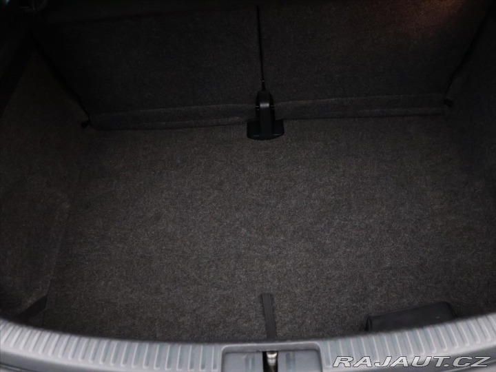 Volkswagen Scirocco 1,4 TSI 90kW Sport Xenon 2013