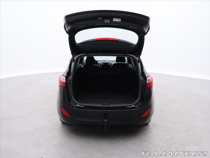 Hyundai i30 1,6 CRDi 81kW Trikolor 2013